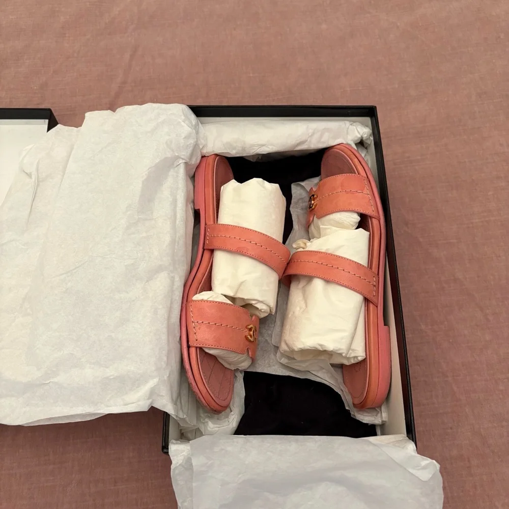 Pink Chanel mule slide sandals size 37 US 6.5 - Picture 4 of 11